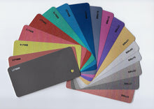 Lade das Bild in den Galerie-Viewer, BMX Brushed Metallic Wrapping Films - Cast Farbfolie mit Luftkanal-Technologie, 140µ